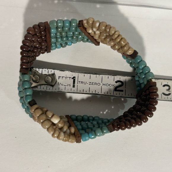 Intricate Brown and Green Beaded Bracelet - Picture 8 of 9